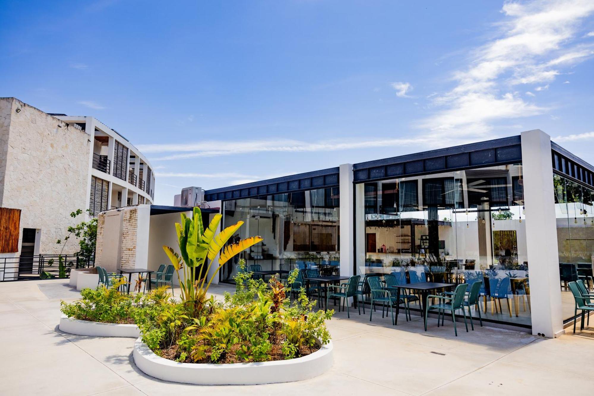 The Waves Tulum Hotel Exterior photo